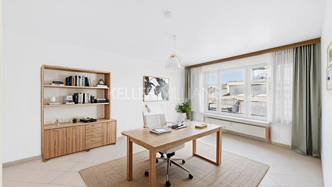 Office with 2 bedroom(s) to sell in Luxembourg-Gare