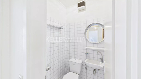 Office with 2 bedroom(s) to sell in Luxembourg-Gare