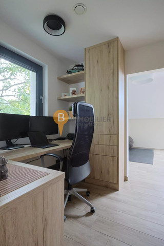 Semi-detached with 3 bedroom(s) to sell in Calmus