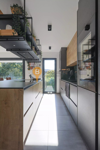 Semi-detached with 3 bedroom(s) to sell in Calmus