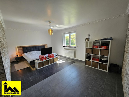 House with 8 bedroom(s) to sell in Fouhren