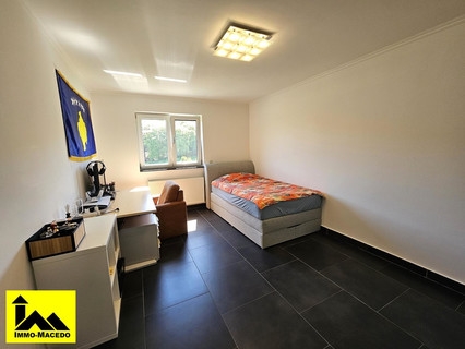 House with 8 bedroom(s) to sell in Fouhren