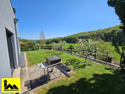 House with 8 bedroom(s) to sell in Fouhren