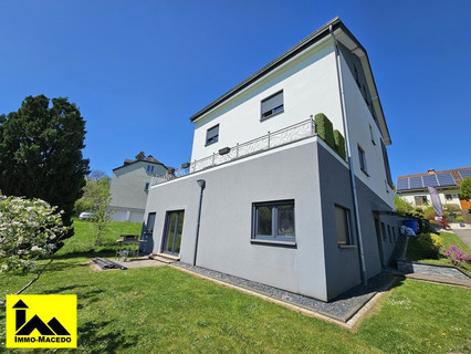 House with 8 bedroom(s) to sell in Fouhren
