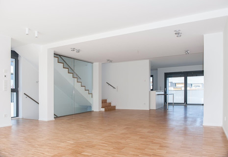 Casa geminada com 4 quarto(s) para alugar em Senningen