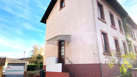 House with 4  bedroom(s) to sell in Mettlach