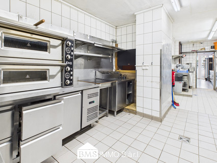 Laden zu verkaufen in Trier