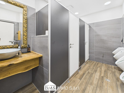 Laden zu verkaufen in Trier