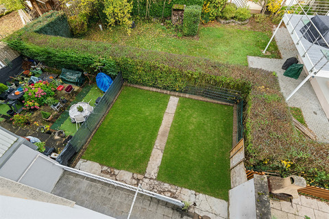 Apartamento com 2 quarto(s) para venda em Bereldange