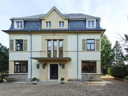 Schloss 9 Zimmer zu verkaufen in Rettel