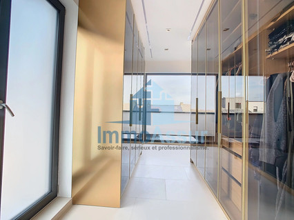 Semi-detached with 5 bedroom(s) to sell in Differdange