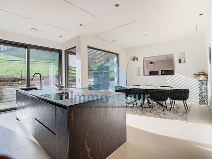 Semi-detached with 5 bedroom(s) to sell in Differdange