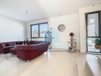 Semi-detached with 5 bedroom(s) to sell in Differdange