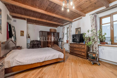 Moradia geminada com 7 quarto(s) para venda em Mersch