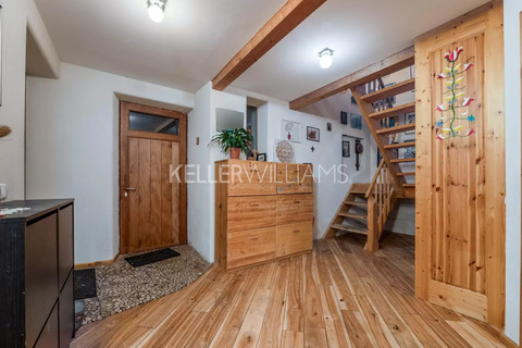 Moradia geminada com 7 quarto(s) para venda em Mersch