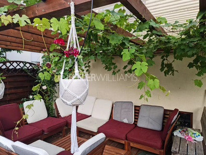 Moradia geminada com 7 quarto(s) para venda em Mersch