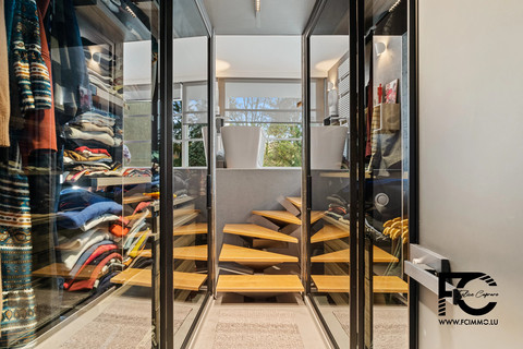 Moradia com 5 quarto(s) para venda em Redange-sur-Attert