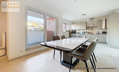 Apartment with 3 bedroom(s) to sell in Bridel