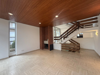 House with 5 bedroom(s) to rent in Luxembourg-Limpertsberg