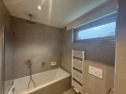 House with 5 bedroom(s) to rent in Luxembourg-Limpertsberg