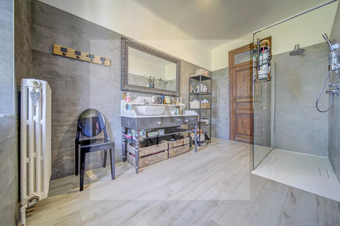 Moradia com 6 quarto(s) para venda em Gorcy