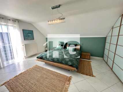 Moradia com 4 quarto(s) para venda em Redange-sur-Attert