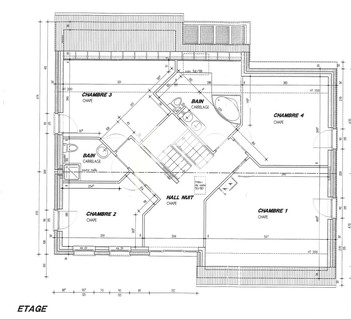 Moradia com 4 quarto(s) para venda em Redange-sur-Attert