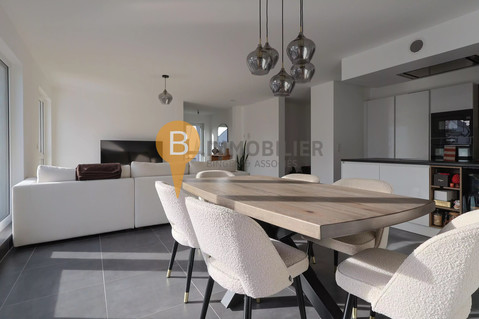 Duplex with 4 bedroom(s) to sell in Berdorf