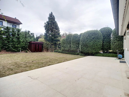 Haus 5 Zimmer zu vermieten in Mamer