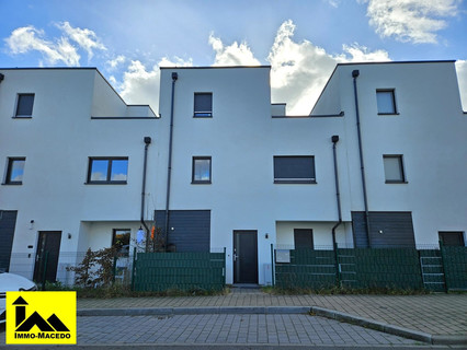 House with 4 bedroom(s) to sell in Beaufort