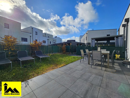 House with 4 bedroom(s) to sell in Beaufort