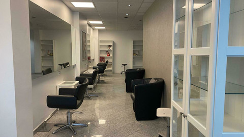 Centro de negócios para alugar em Esch-sur-Alzette