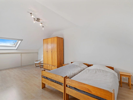 House with 5 bedroom(s) to sell in Garnich