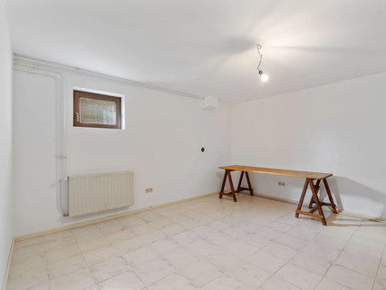 House with 5 bedroom(s) to sell in Garnich