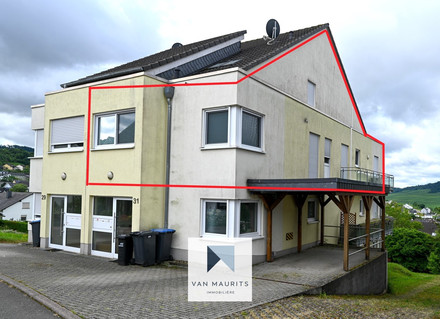 Duplex com 3 quarto(s) para venda em Nittel