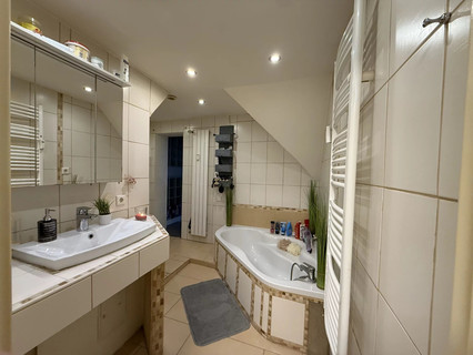 Apartamento com 4 quarto(s) para venda em Konz