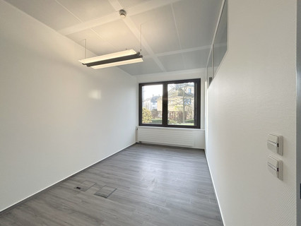 Office to rent in Bertrange