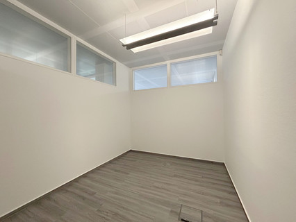 Office to rent in Bertrange