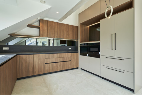 Penthouse com 2 quarto(s) para alugar em Luxembourg-Limpertsberg