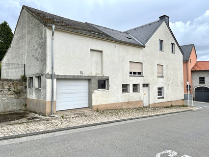 Farm with 4 bedroom(s) to sell in Lenningen