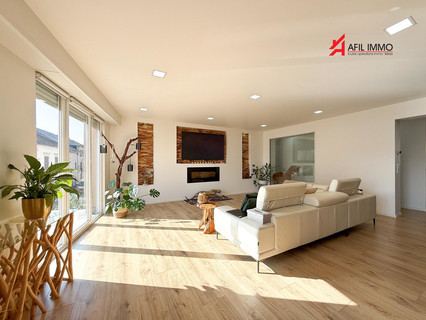 House with 5 bedroom(s) to sell in Schengen