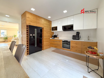 House with 5 bedroom(s) to sell in Schengen