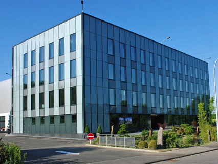 Office to rent in Windhof