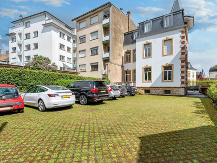 Office to sell in Luxembourg