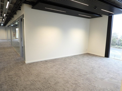 Office to rent in Bertrange