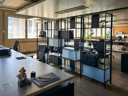 Escritório para alugar em Differdange