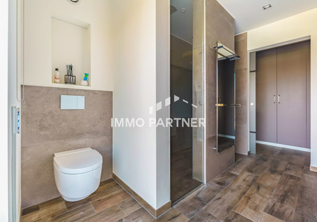 Moradia com 5 quarto(s) para venda em Nocher-Route