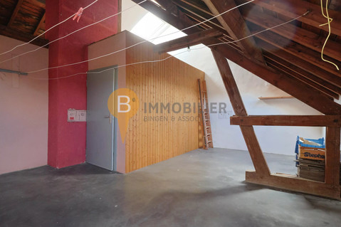 Moradia geminada com 4 quarto(s) para venda em Diekirch