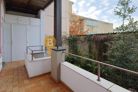 Moradia geminada com 4 quarto(s) para venda em Diekirch