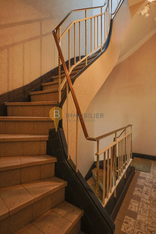 Moradia geminada com 4 quarto(s) para venda em Diekirch